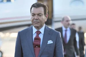 الأمير مولاي رشيد يمثل المغرب في القمة العربية-الإسلامية الطارئة بالدوحة