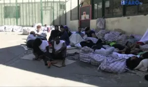 سبتة على صفيح ساخن :    مائة مهاجر ينامون في الشارع العام وسط فوضى وإهمال إداري