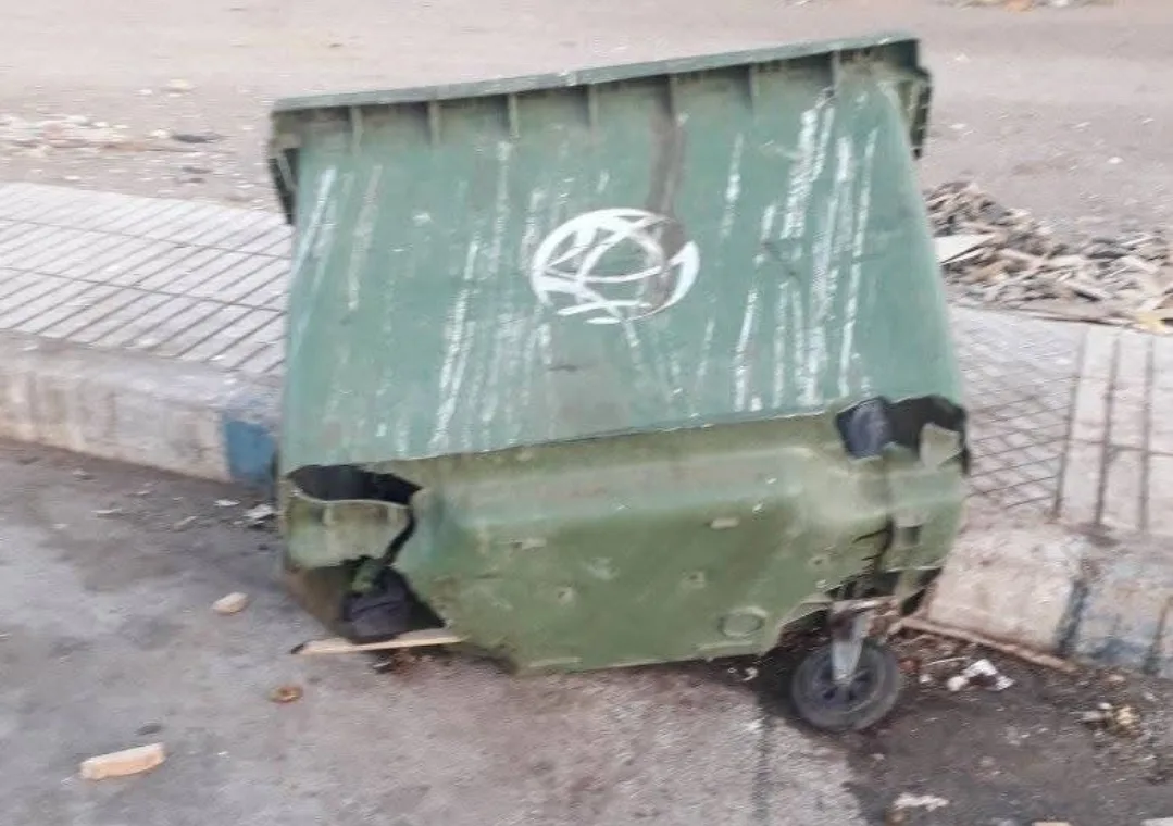 الناظور :     إبوعجاجا … حي منسي بين الأزبال والظلام والبرك المائية في حال نزول القطرات !