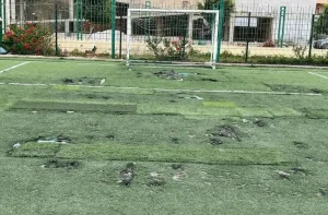 تدهور ملاعب القرب بأزغنغان يثير غضب الساكنة والجمعيات … والجماعة الترابية في قفص الاتهام