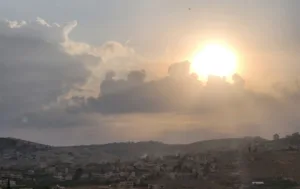 طقس السبت :   أجواء حارة نسبيا في مختلف مناطق المغرب