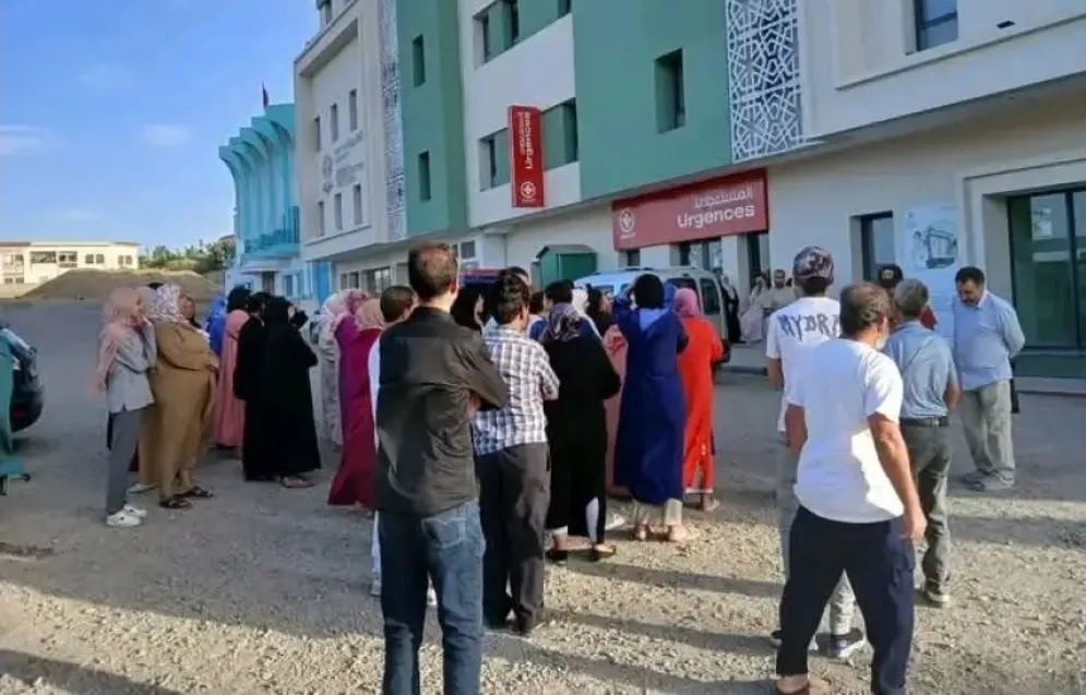 إحتجاج في وزان بسبب وفاة سيدة حامل داخل مصحة في ظروف مشبوهة