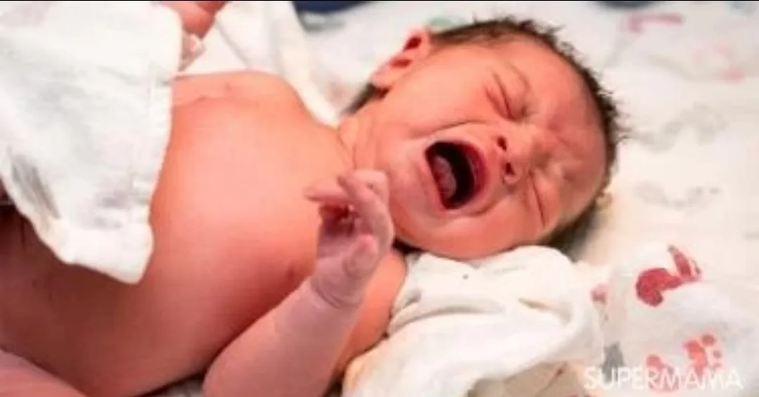 سبتة :   المعبر الوهمي بين الجغرافيا والسيادة والإنسانية … الشرطة الإسبانية تتقذ رضيع مغربي من موت محقق