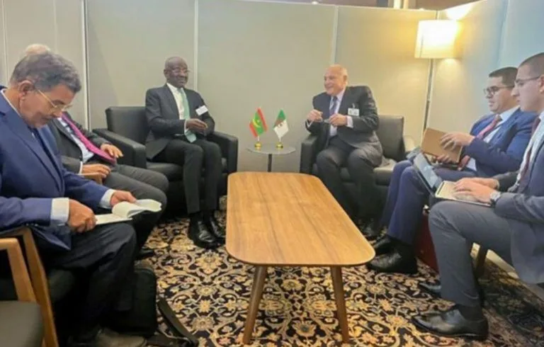 موريتانيا والجزائر تبحثان تعزيز التعاون الإقليمي قبيل لقاء دي ميستورا حول نزاع الصحراء