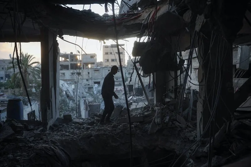 51 شهيدًا وإصابات بالجملة في غارات إسرائيلية متواصلة على قطاع غزة