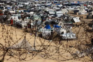 الائتلاف المغربي لحقوق الإنسان يطالب بإجلاء المغاربة العالقين في غزة