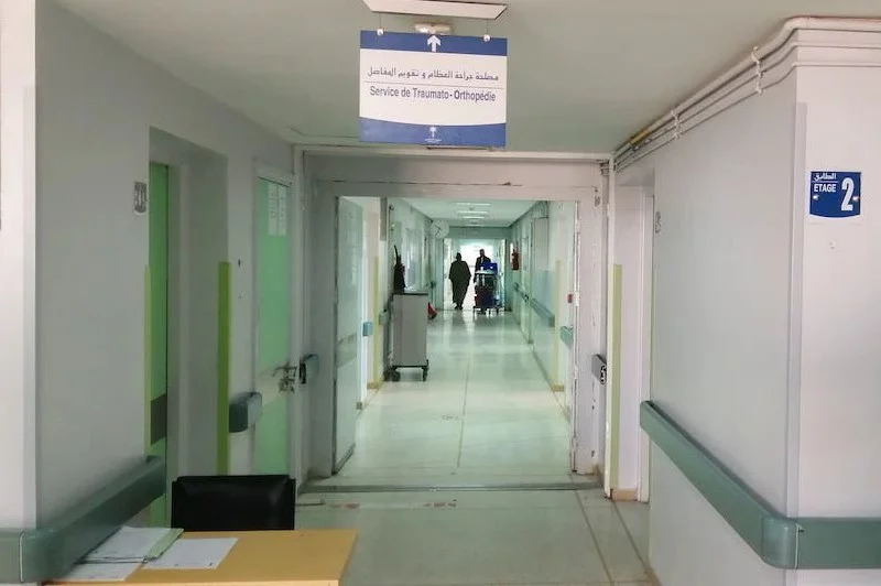 نزوح أطباء القطاع العام نحو المصحات الخاصة يضع المنظومة الصحية تحت المجهر