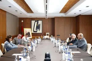السنة الانتقالية للحكومة تشعل منافسة الأحزاب استعداداً لانتخابات 2026