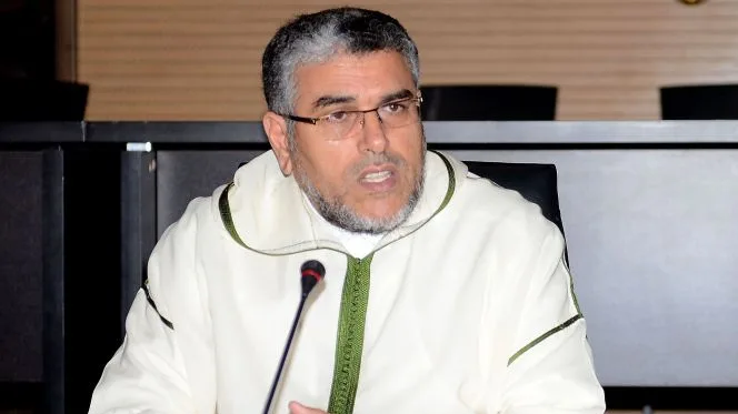 غياب النقاش العمومي بالمغرب يثير قلق الرميد حول المستقبل الديمقراطي