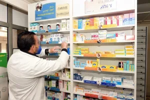 وزارة الصحة تطلق لجنة مشتركة مع صيادلة المغرب لتطوير نموذج اقتصادي متوازن للصيدليات