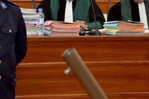 انطلاق محاكمة شرطي بفاس متهم بالإساءة لرموز المملكة عبر الفايسبوك