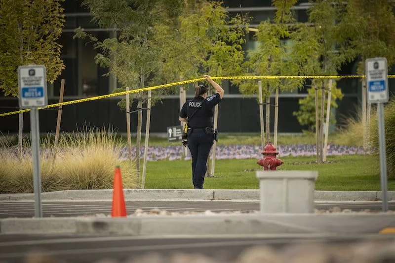 إطلاق نار بمركز احتجاز في دالاس يسفر عن جرحى وقتيل