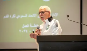 ناصر لارغيت: أكاديمية محمد السادس وضعت كرة القدم المغربية على الطريق الصحيح