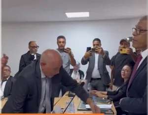 جماعة تمارة بين الفضائح المالية و 160 عامل عرضي  هل تتحرك الرقابة لتفعيل الميزانية المشبوهة؟
