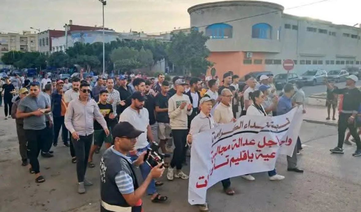 تاونات تغلي ومسؤول في حزب التجمع الوطني للأحرار يهاجمهم … المئات يخرجون طلبًا للكرامة والعدالة المجالية