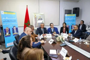 الاستثمار بالمغرب بين الكلام الإعلامي والجمود الإداري..الوزير في الظل والمديرون الحقيقيون يصنعون النتائج