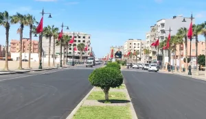 وفد برلماني إيطالي يزور العيون للاطلاع على التنمية ومبادرة الحكم الذاتي