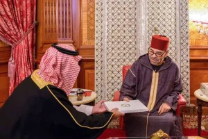 تحركات سعودية محتملة لرأب الصدع بين المغرب والجزائر وسط ضغوط أمريكية لإنهاء النزاع حول الصحراء