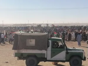 البوليساريو تجند ساكنة مخيمات تندوف لمسيرات احتجاجية مفبركة رفضاً للمبادرة الأمريكية