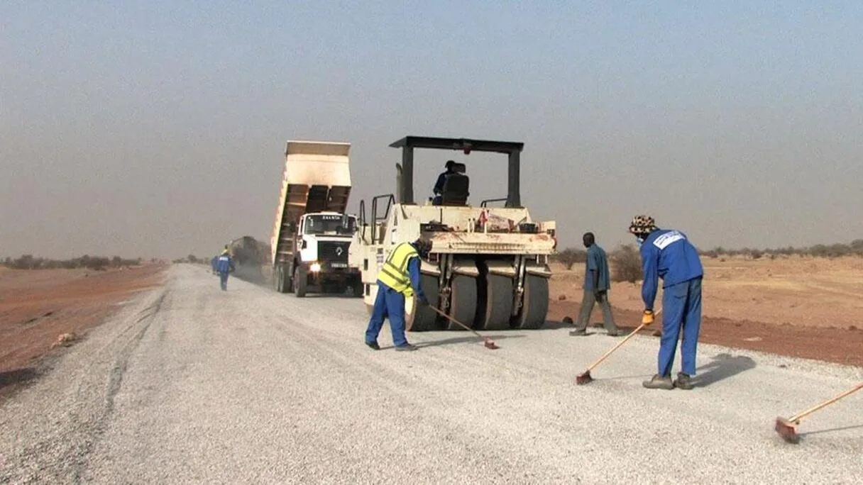 الداخلية تحقق في شبهات تلاعب رؤساء جماعات ترابية بمستحقات المقاولين