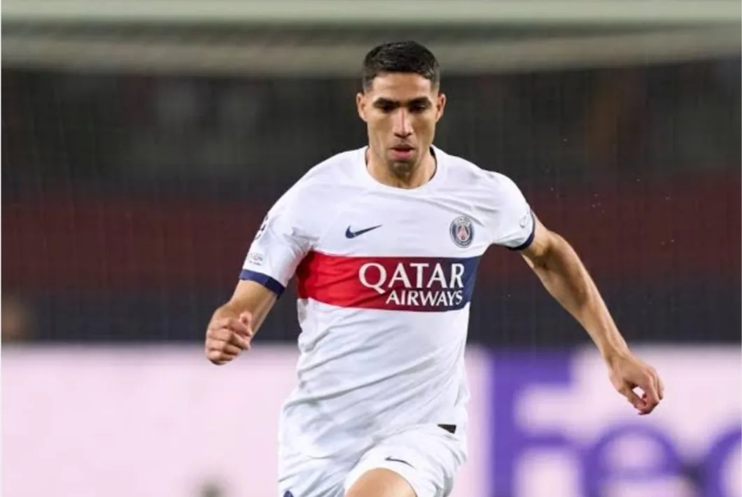 حكيمي يقود باريس سان جيرمان للفوز على برشلونة خارج الميدان