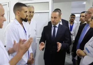 فيديو :      في عز الاحتجاجات … الصحفي رمسيس بولعيون يفضح وزير الصحة والحماية الاجتماعية بعد كذبة توفر الناظور والدريوش على مشفى للسرطان