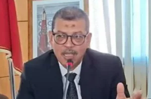المدير الإقليمي للصحة بالحسيمة :    “أنا هو البيسطون ديالكم” … ومواطنون يتهمونه بالمراوغة والتستر على الوضع الصحي الكارثي داخل المستشفيات