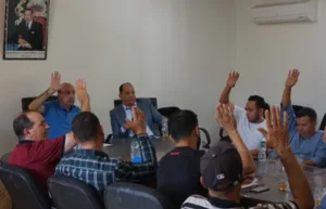 الحسيمة :     اتهامات بعدم أهلية رئيس جماعة أربعاء تاوريرت لتدبير شؤون المجلس