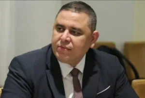 في سابقة نادرة بحزب الأصالة والمعاصرة … البرلماني مجعيط ينفي توجيه سؤال وزاري بشأن وضعية التعليم العالي بوجدة !