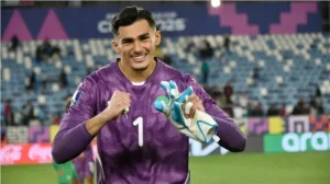 قبل مباراة النهائي للتتويج بمونديال الشباب … الحارس المغربي بنشاوش :  غيابي مؤلم وثقتي كبيرة للفوز على الأرجنتين