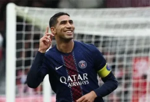 النجم المغربي حكيمي يكرم شباك بريست بهدفين