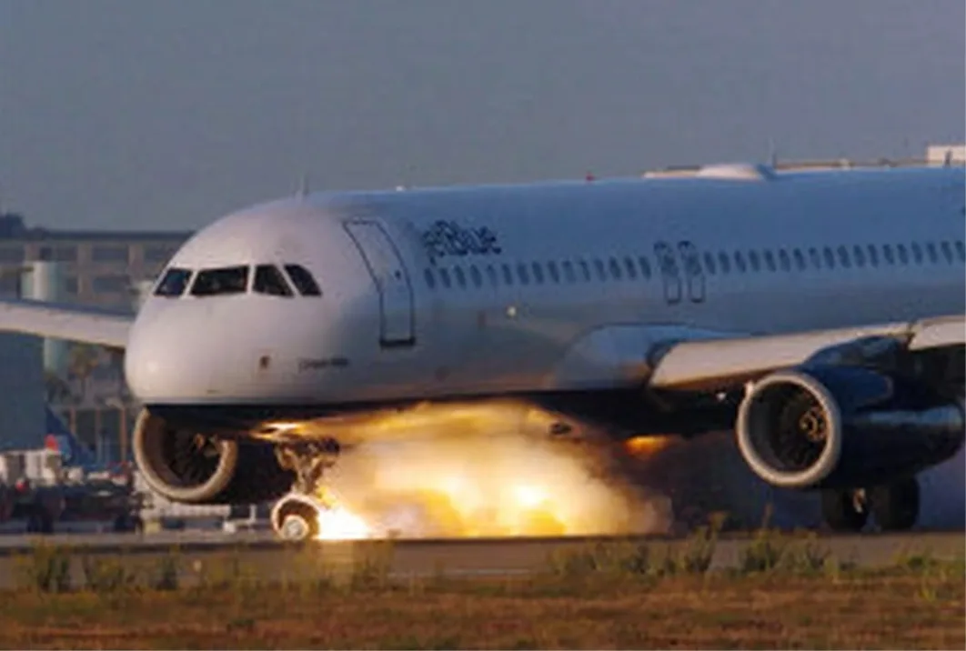 كارثة جوية كادت تقع … طائرة أميركية قادمة من المكسيك تهبط اضطراريًا بعد فقدان مفاجئ للارتفاع وإصابة جميع الركاب