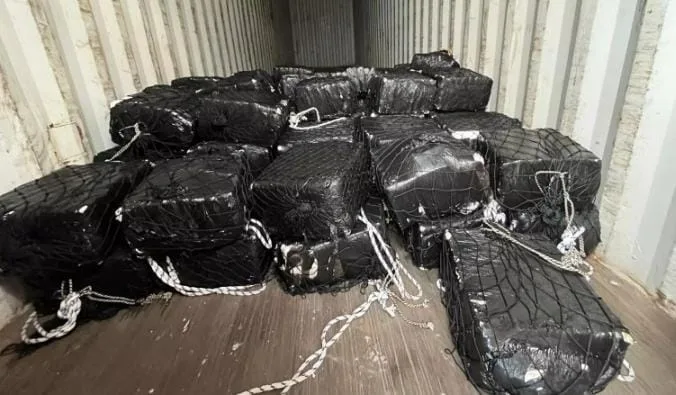 إسبانيا :    كارتاخينا تصدّ شحنة كوكايين ضخمة متجهة إلى ألكيّراس