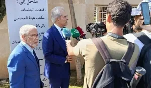 الأمير مولاي هشام يواجه الطاوجني في أولى جلسات محاكمته: صدام النفوذ والسلطة على الملأ