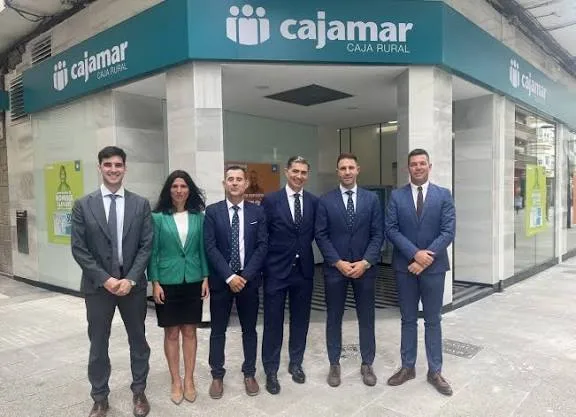 بنك إسباني يغري الزبناء بمكافآت مالية تصل إلى 750 يورو لتوطين الرواتب والمعاشات