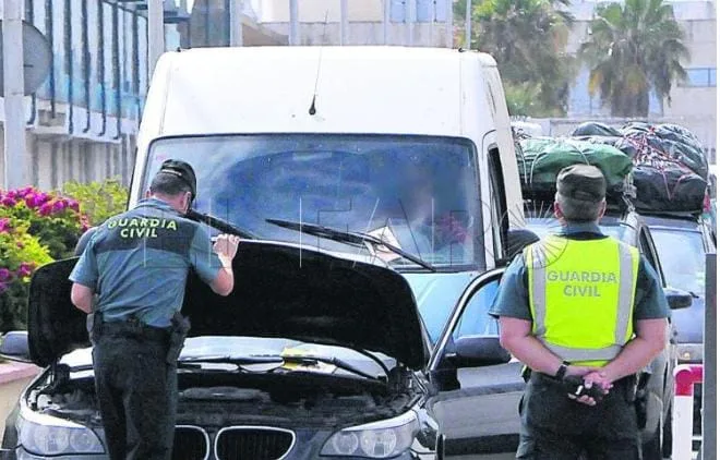 الحكم على إسباني بالسجن 6 سنوات و9 أشهر بعد ضبطه متلبسًا بتهريب الكوكايين نحو المغرب عبر سبتة