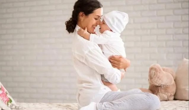 إسبانيا: 300 يورو لكل طفل: دعم إسباني للأسر وسط تحديات تراجع الولادات