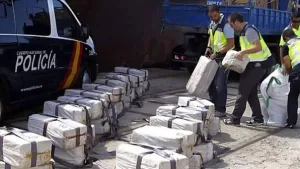 الشرطة الإسبانية تشيد بالتعاون الأمني “الذهبي” مع المغرب بعد حجز 50 طنًا من الحشيش خلال أربعة أشهر