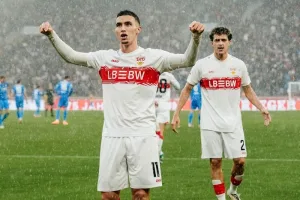 هدف عالمي لبلال الخنوس يقود شتوتغارت للفوز على هايدنهايم في الدوري الألماني