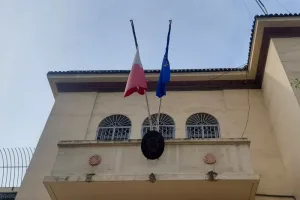 القنصلية الإيطالية بالدار البيضاء تحذر من الوسطاء وتكشف عن آلاف الوثائق المزورة