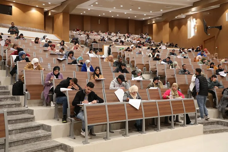وزارة التربية تُجهز للإعلان عن “قرار حاسم” بشأن تسقيف سن مباريات الولوج للتدريس