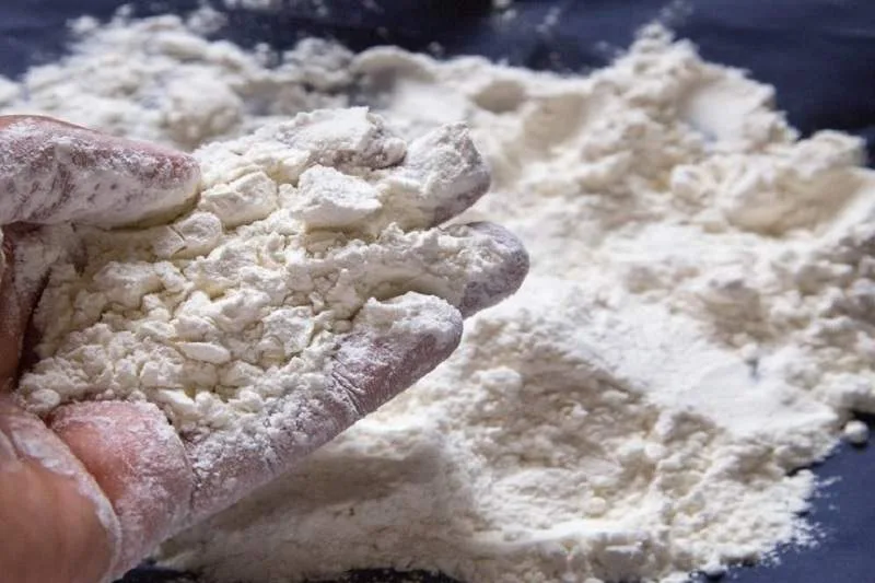 دعوات لفتح تحقيق رسمي بعد تصريحات حول “طحن الورق وتقديمه كدقيق مدعم” بالمغرب