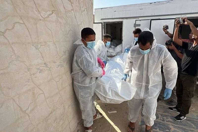 إسرائيل تُعيد 30 جثمانًا فلسطينيًا إلى غزة في صفقة تبادل