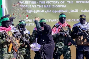 “قبول مشروط”.. جدل فلسطيني حول أنباء موافقة حماس على خطة السلام الأمريكية