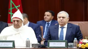 بعد الإطاحة به في مراكش بسبب فضيحة كبش العيد … ساكنة الحسيمة تطالب بفتح تحقيق مع عامل الإقليم السابق شوراق في فضيحة السكن الاجتماعي