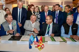 المغرب ضيف شرف قمة تربية المواشي بفرنسا لتعزيز الشراكات الفلاحية