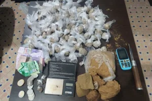 مبحوث عنه بـ10 مذكرات وطنية.. الأمن يطيح بتاجر مخدرات خطير في وزان بعد عملية محكمة