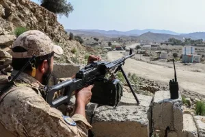 اشتباكات دامية تدفع أفغانستان وباكستان إلى مفاوضات جديدة في تركيا