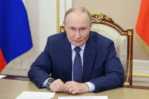 بوتين يؤكد تماسك المجتمع الروسي في يوم الوحدة الوطنية