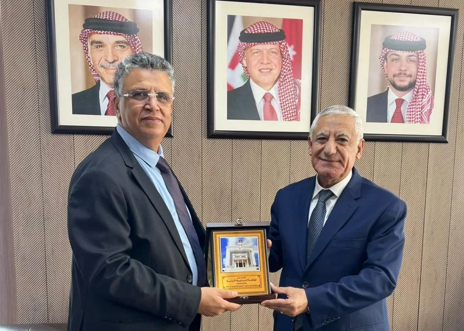 وزير العدل المغربي يزور الأردن لتعزيز التعاون القضائي والقانوني